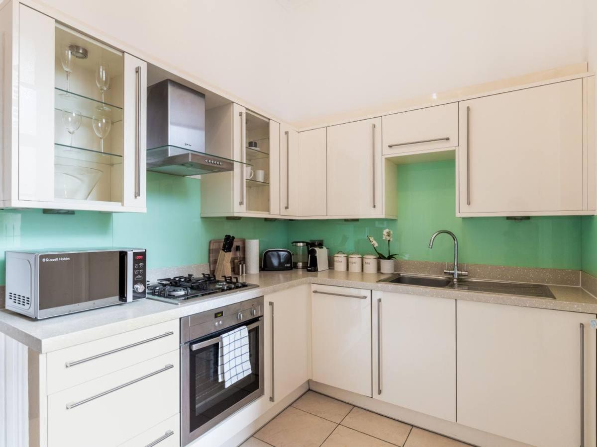 Westbourne Apartamento *