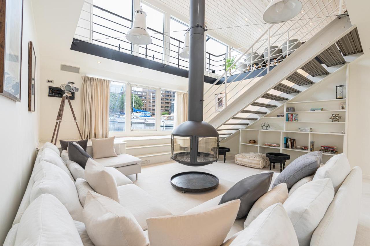 Charming Houseboat Featuring A Sauna Appartement *