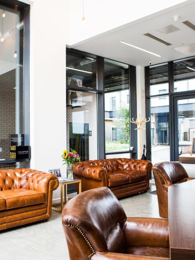 Chapter Highbury I Studios In London * Londres
