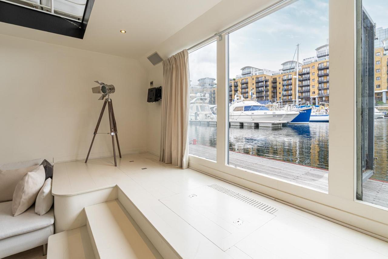 Charming Houseboat Featuring A Sauna Londres