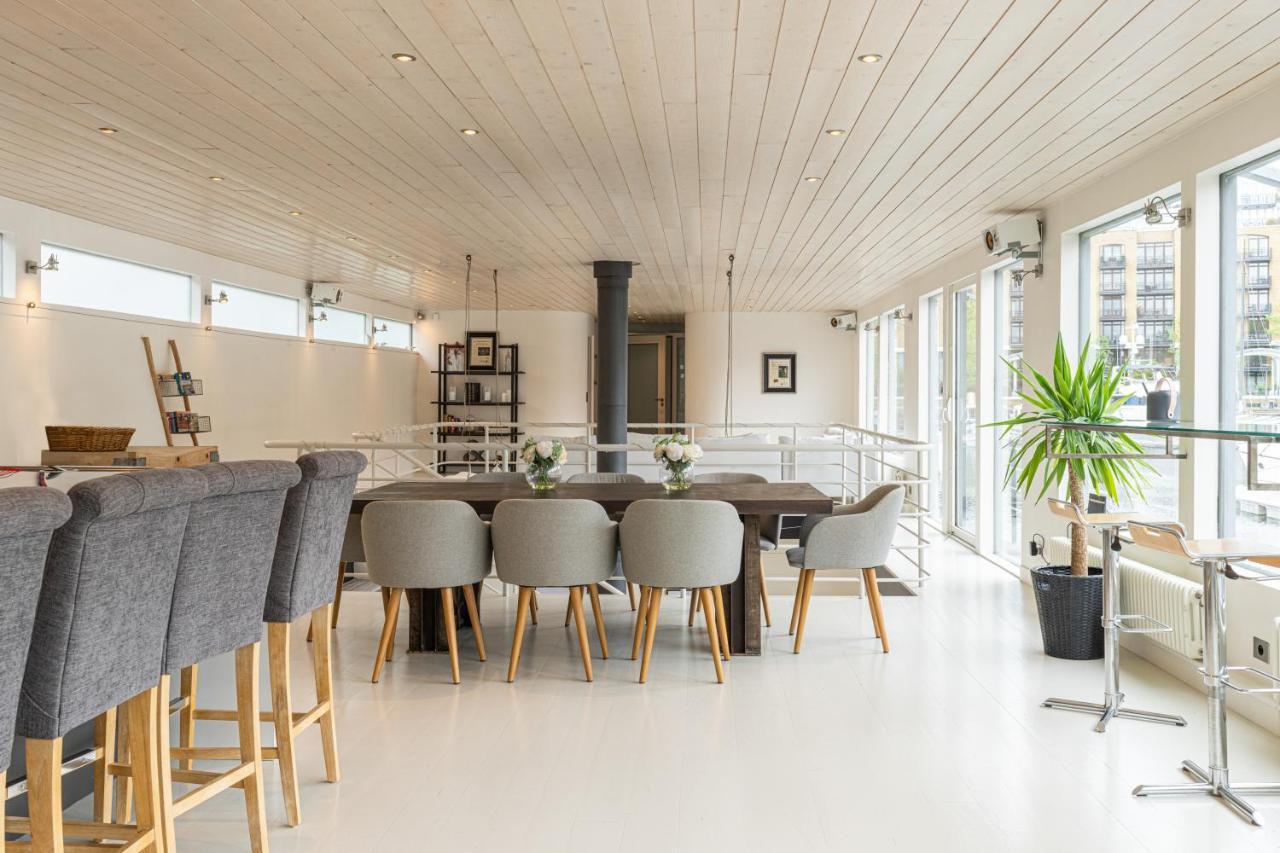 Charming Houseboat Featuring A Sauna Appartement *