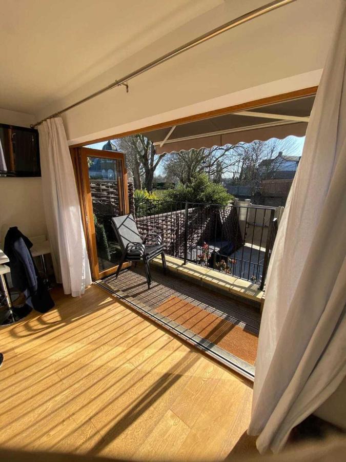 Luxury 2 Bed With Sw Facing Terrace