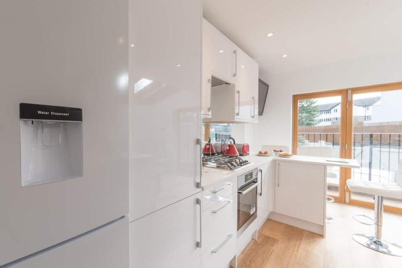Luxury 2 Bed With Sw Facing Terrace Londres