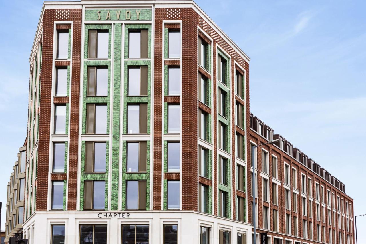 Contemporary At Chapter White In Apartment London