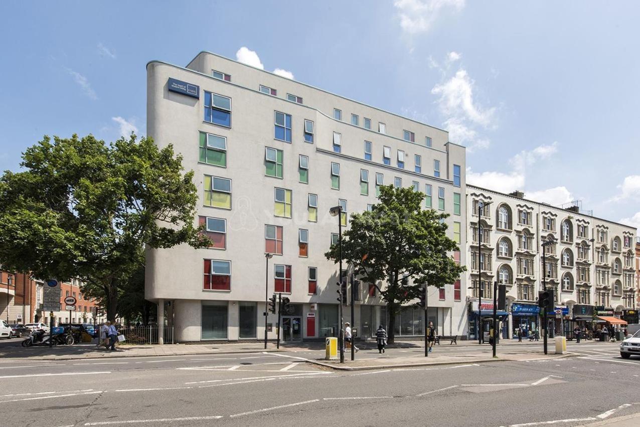 Bloomfield Court Apartment *