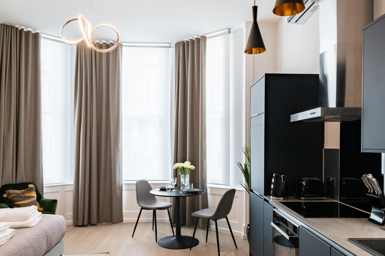 Queensberry Place By Stayo * Londres