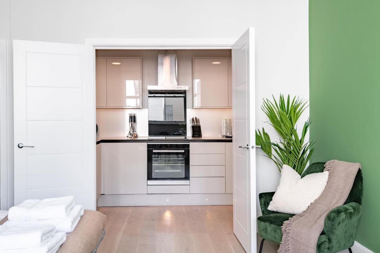 Queensberry Place By Stayo Apartamento Londres