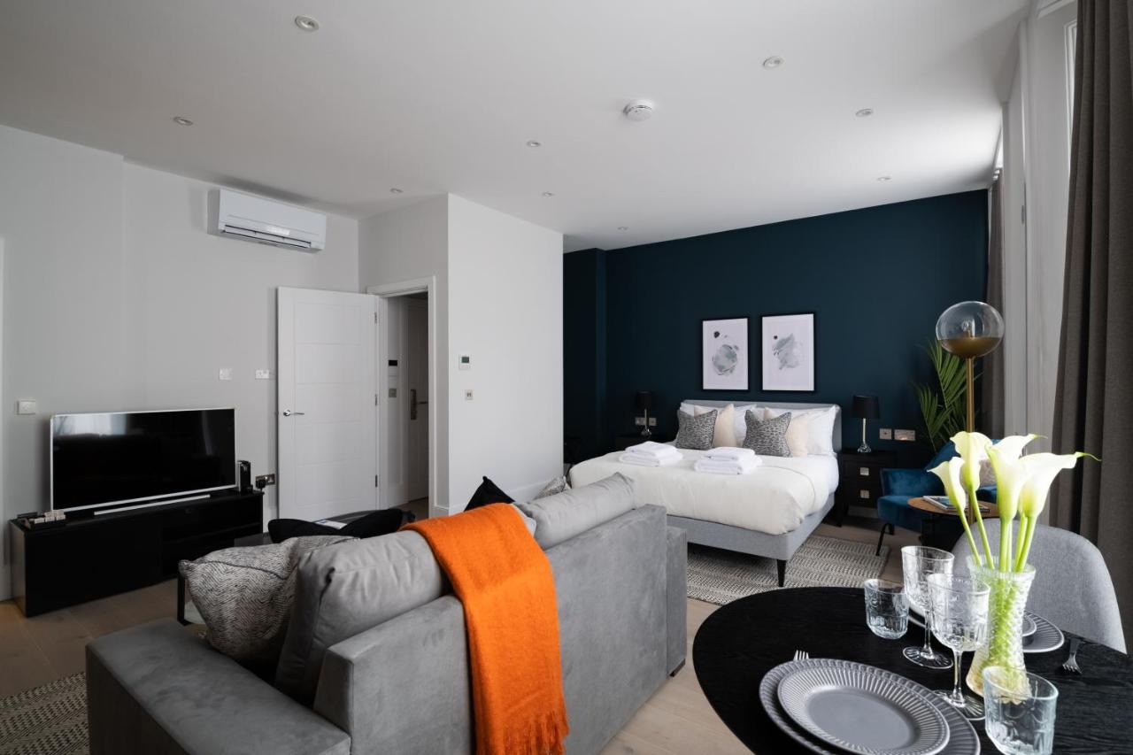 Queensberry Place By Stayo