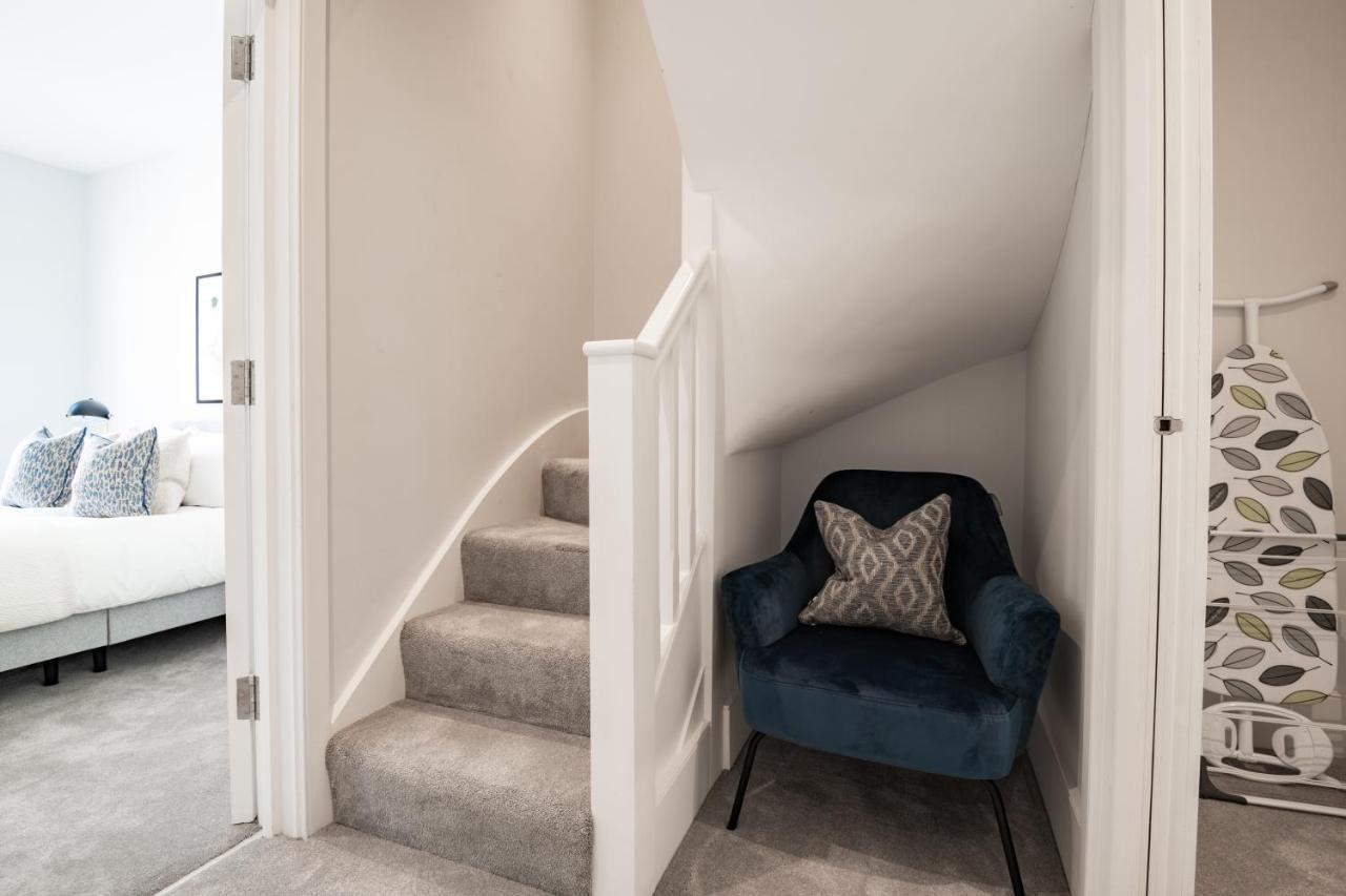 Queensberry Place By Stayo