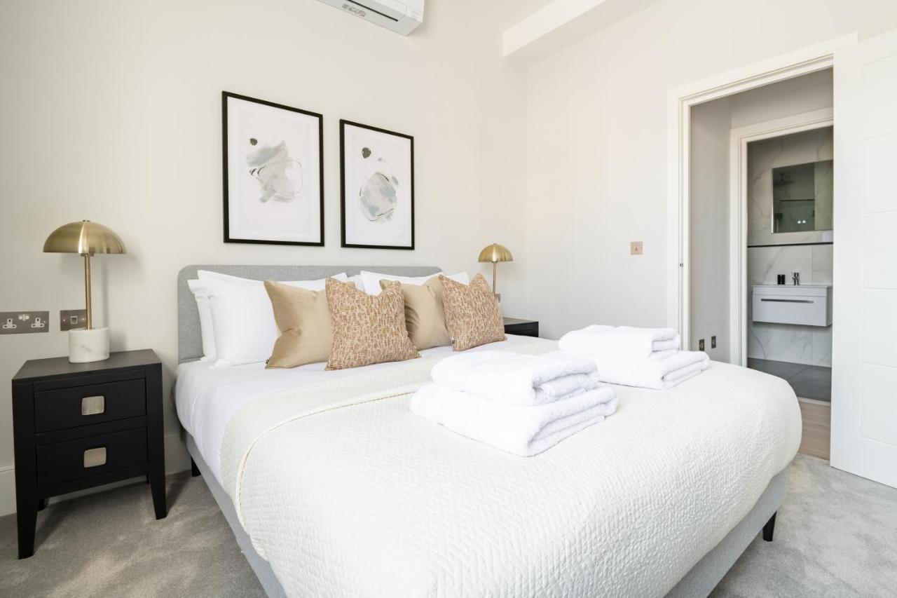 Queensberry Place By Stayo *