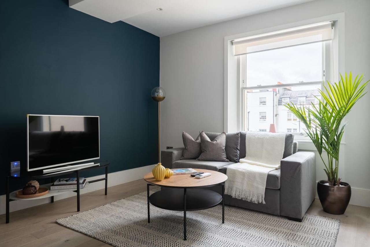 Appartement Queensberry Place By Stayo Londen