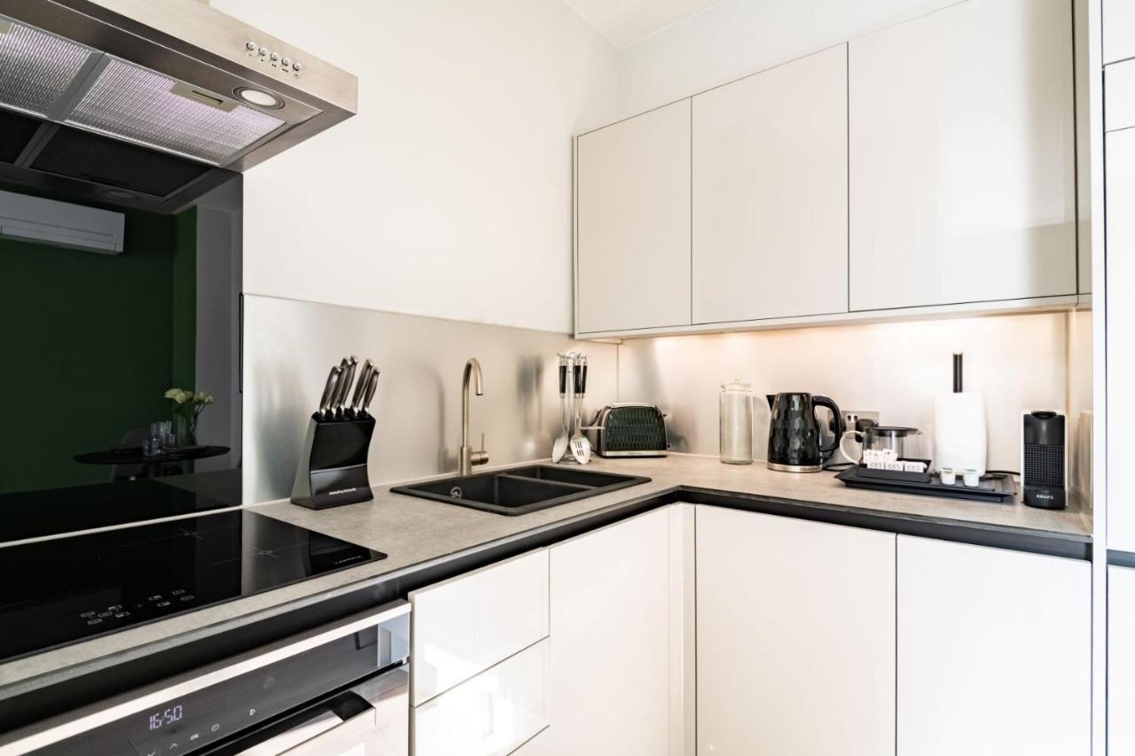 Queensberry Place By Stayo Apartamento *