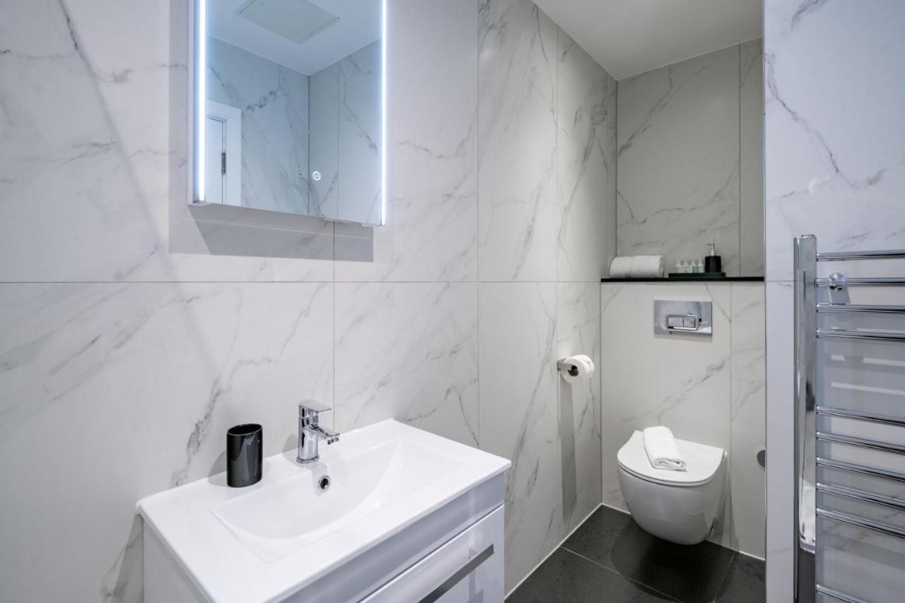 Queensberry Place By Stayo Apartamento *