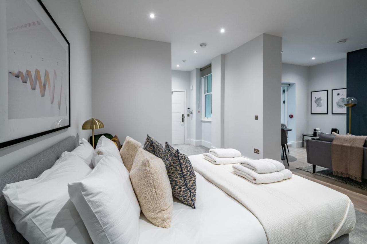 Queensberry Place By Stayo * Londres
