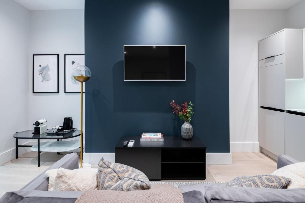 Queensberry Place By Stayo Londen