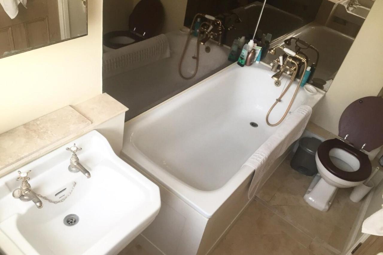 Apartamento Lovely 2 Bedroom On The Corner Of Portobello Road Londres