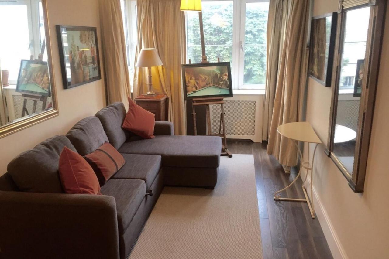 Lovely 2 Bedroom On The Corner Of Portobello Road * Londres