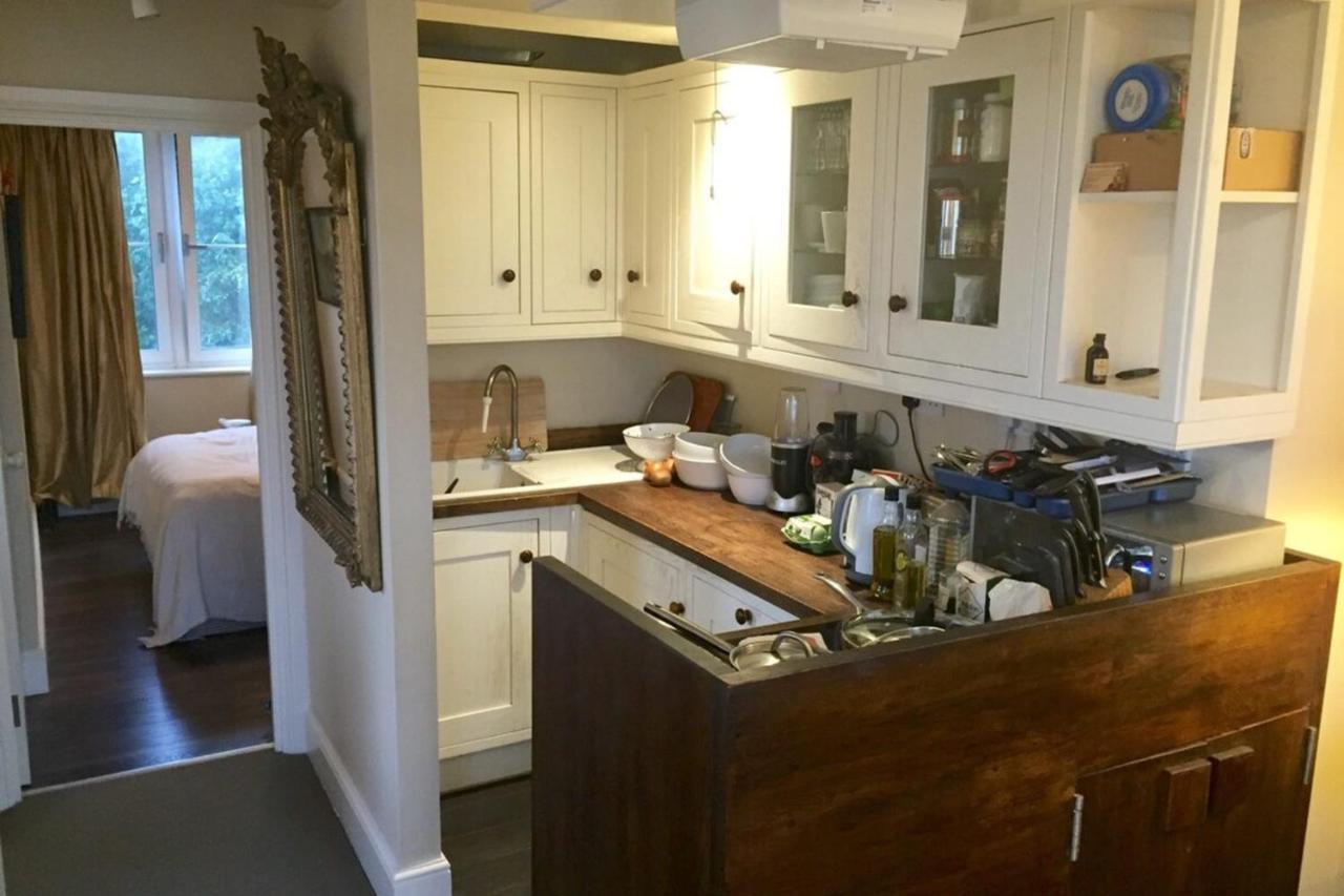 Lovely 2 Bedroom On The Corner Of Portobello Road *
