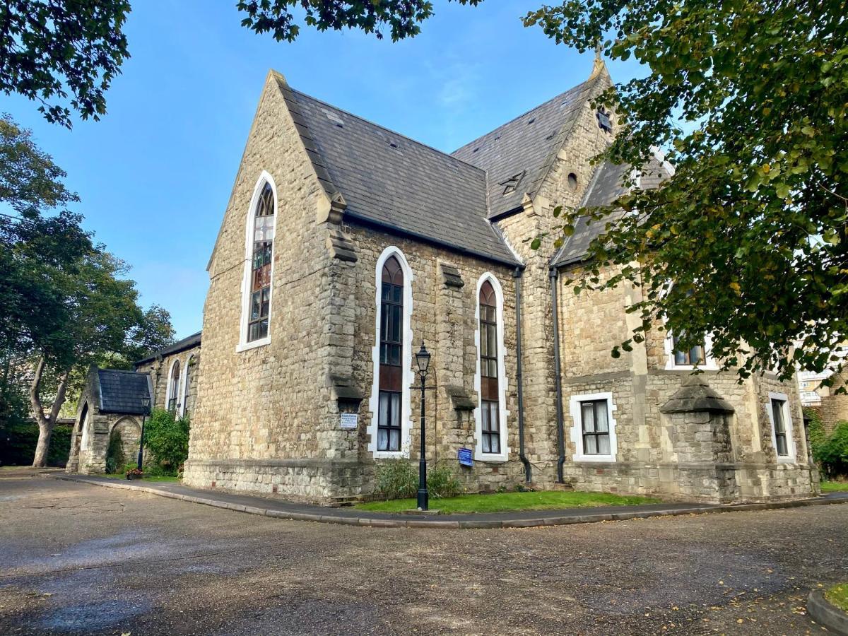 Rare 1-bed Church Converted In *