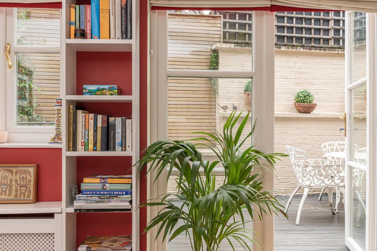 Stylish Mews House With Parking Hébergement de vacances *