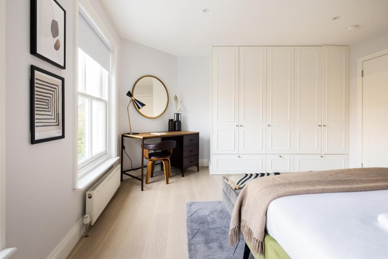 The Margravine Maisonette - Modern & Bright 2bdr Flat