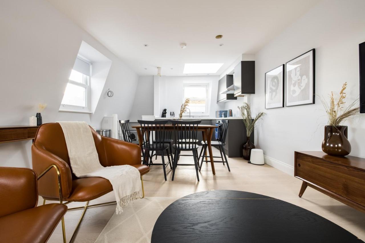 The Margravine Maisonette - Modern & Bright 2bdr Flat Londres