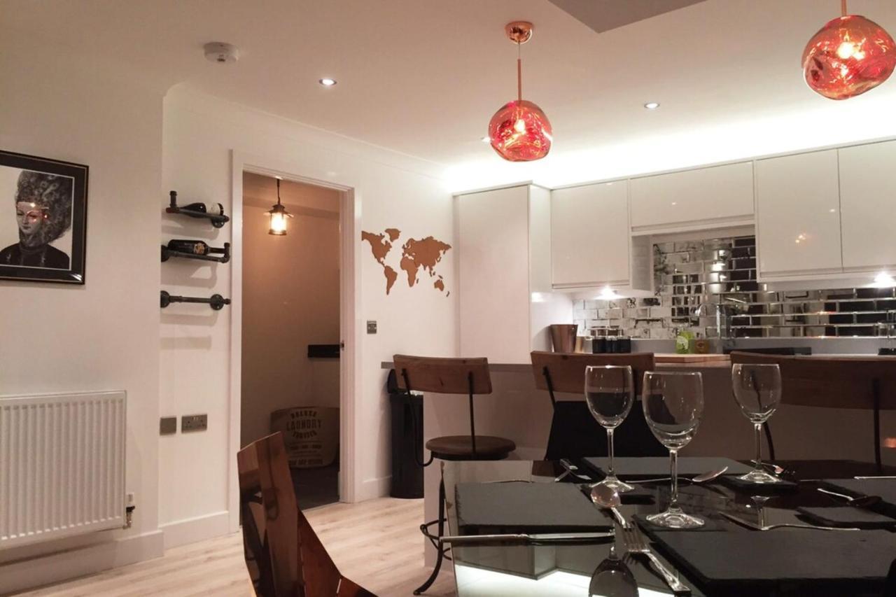 Appartement Spacious 1 Bedroom Split Level Old Pub Conversion Tower Bridge