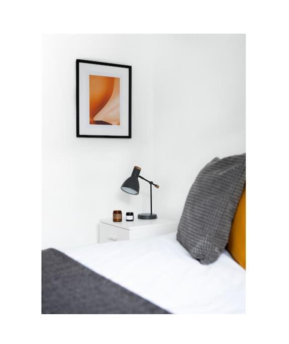 Specious 2 Bedroom Flat - Zone 1 Londres