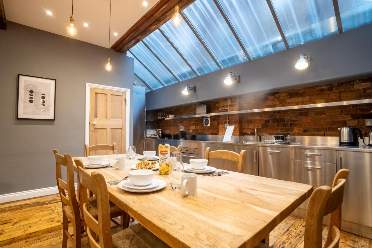2 Bedroom Bethnal - W Yard View By Opulent Appartement