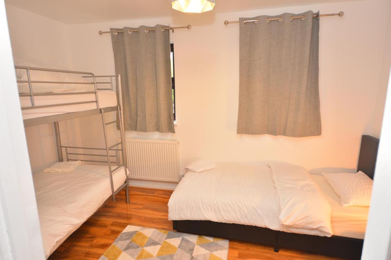 Appartement Newly Refurbished 3 Bedroom House *