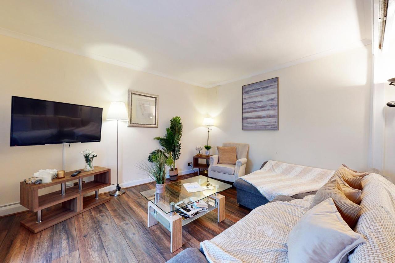 Park Lane Apartments/shaw House Apartamento