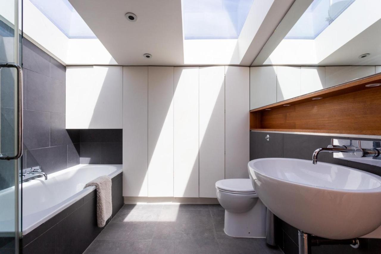 Vakantiehuis New Stunning 5bd Mews House *