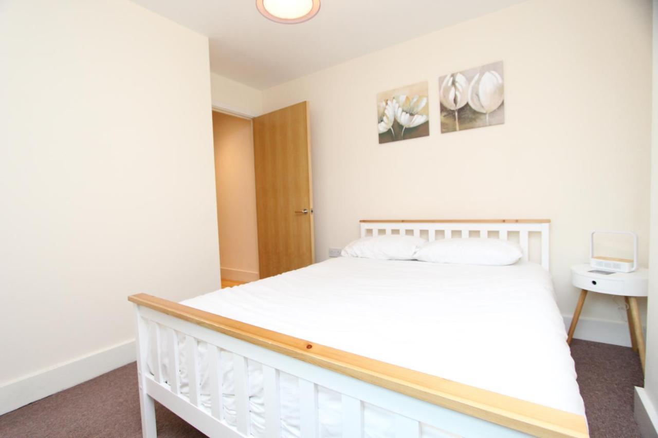 Apartamento Lovely 2-bedroom In Docklands, E14