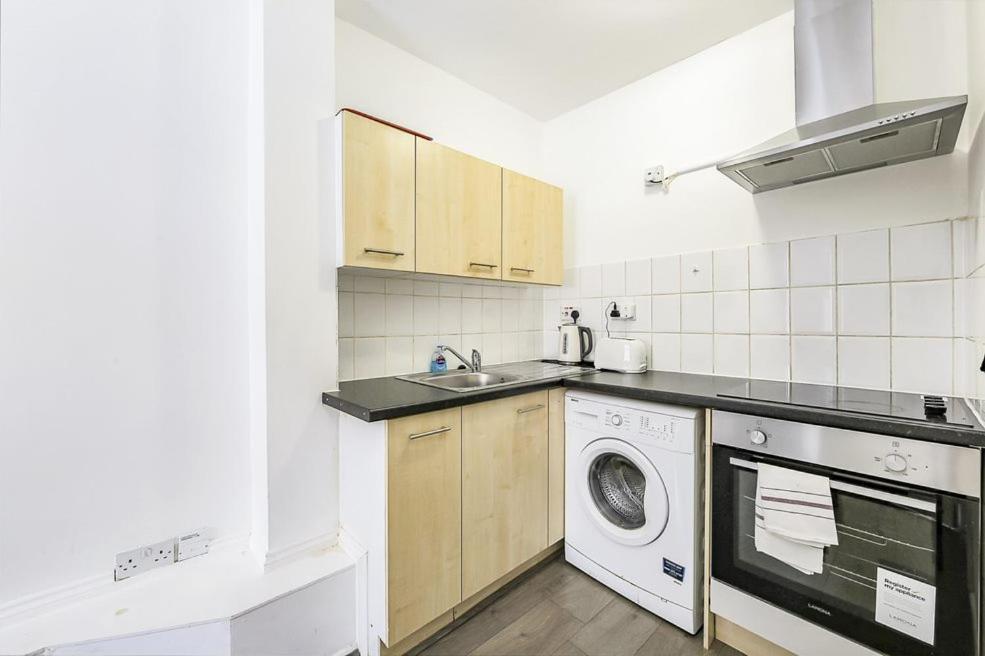 Apartamento Finsbury Park Station Apartment!