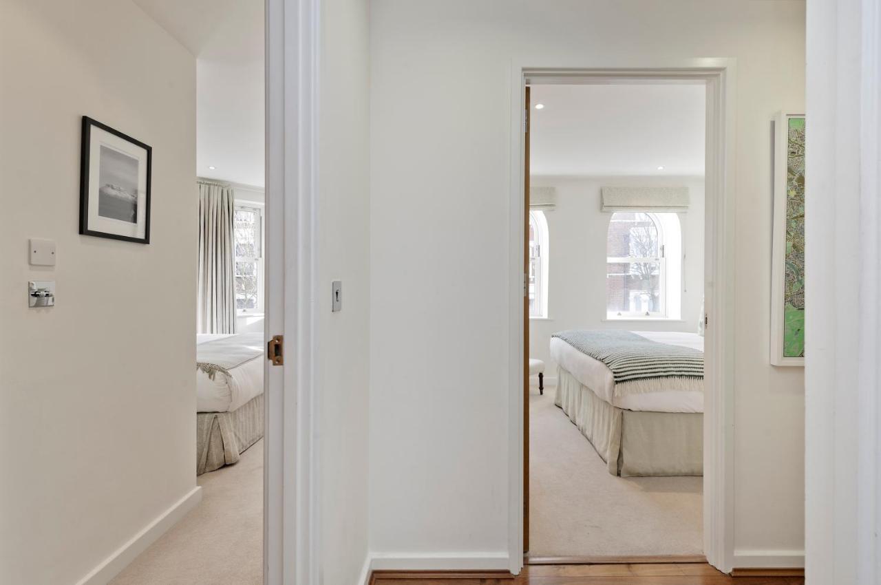 Apartamento Veeve - White Lights On Wendle Square Londres