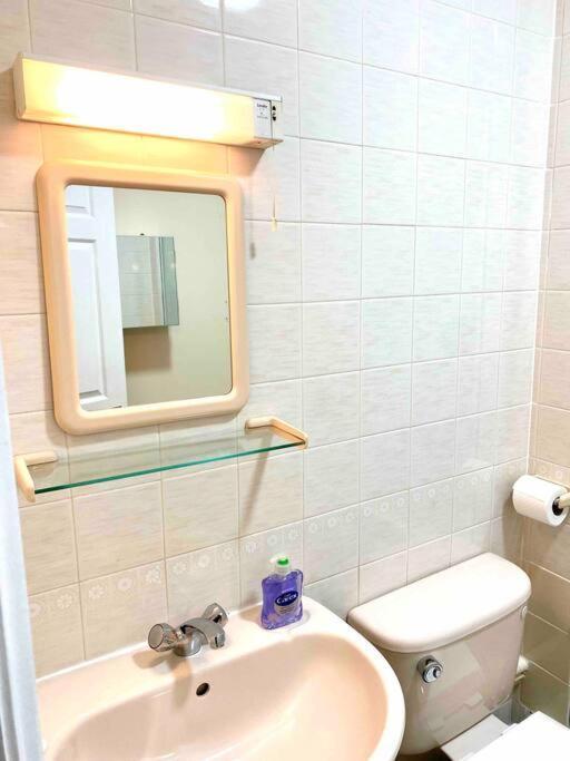 Apartment Smartrips Beckton Townhouse With Parking London