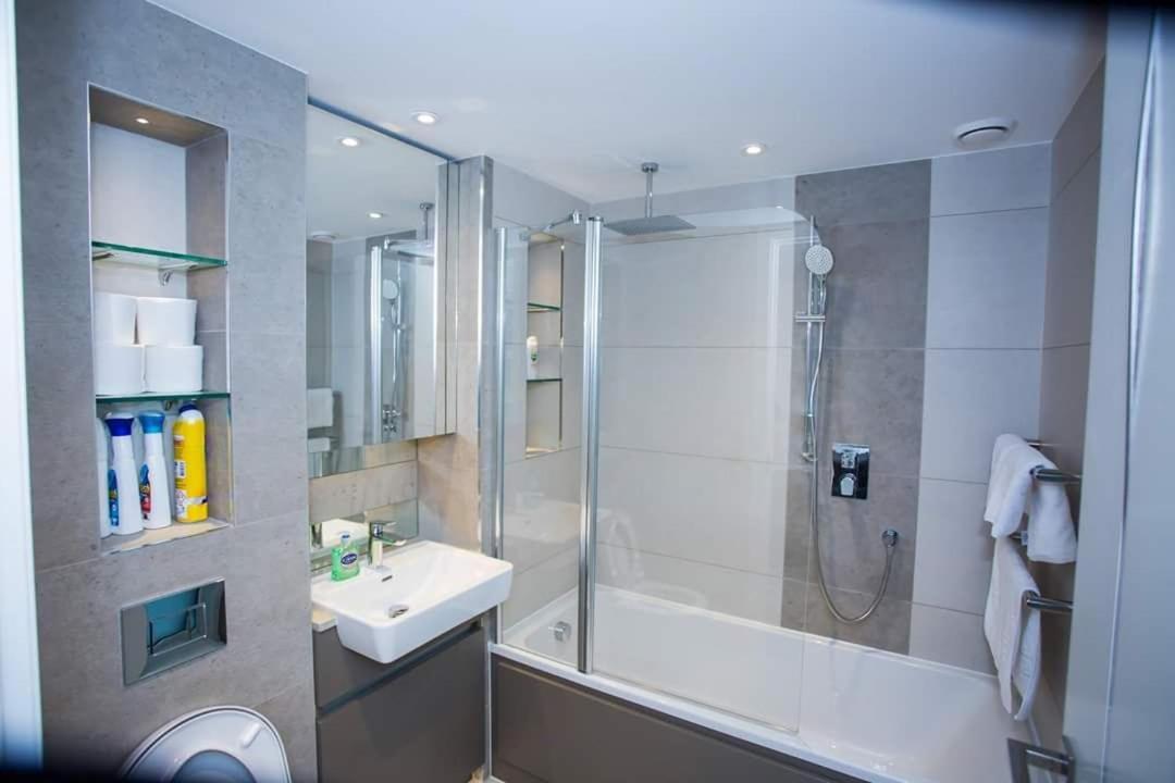 Apartamento Unique 2 Bed *