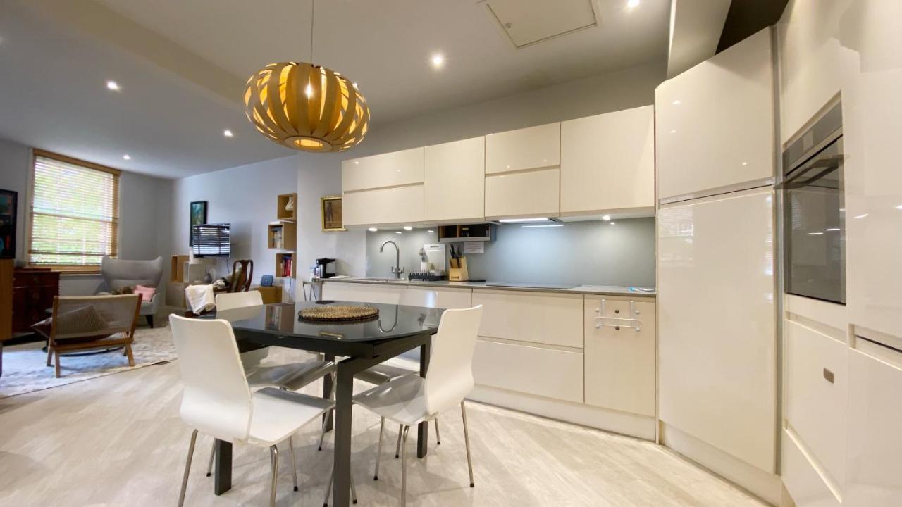 Stunning 3-bed House In Westminster Londres