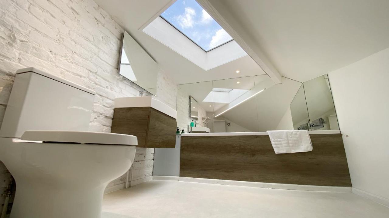 Stunning 3-bed House In Westminster