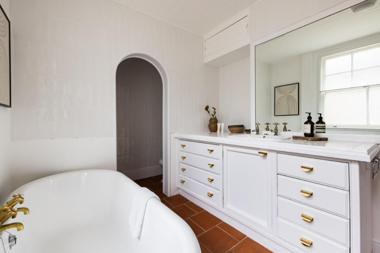 The Bridge Escape - Stylish 2bdr House In The Heart Of Appartement *