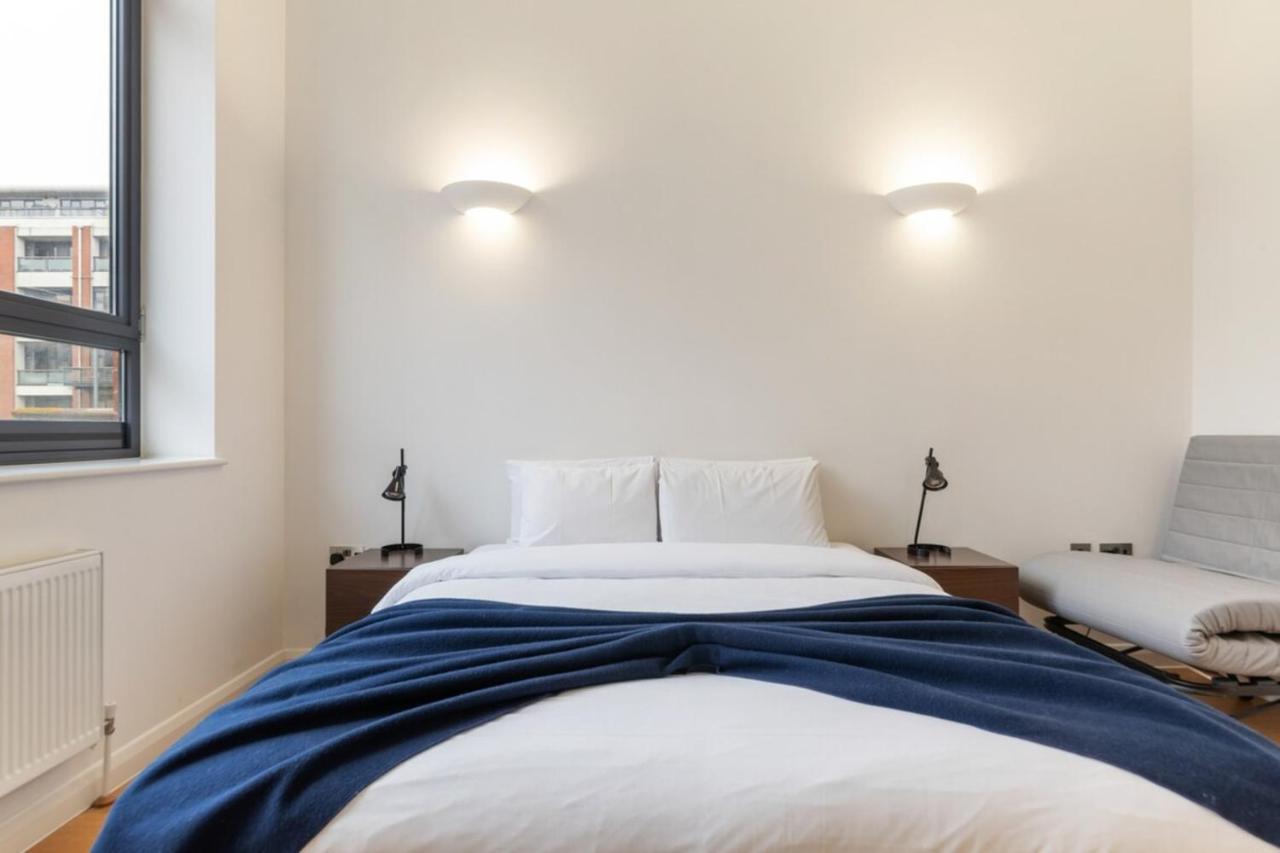 Beautiful 1 Bedroom In Shepherd's Bush * Londres
