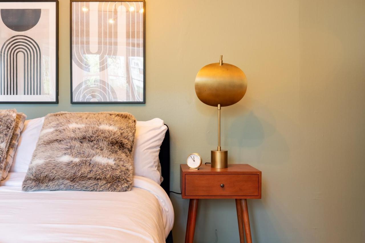 Apartment The Richmond Upon Thames Escape - Modern 2bdr Flat With Garden And Parking