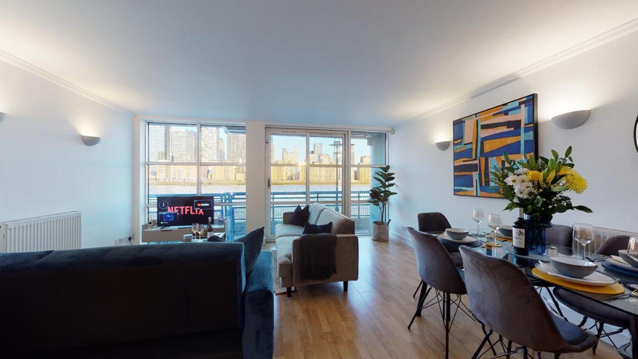 Apartamento Docklands Riverside Superior 3 Bedroom Apartment By Delta Accomodation Londres