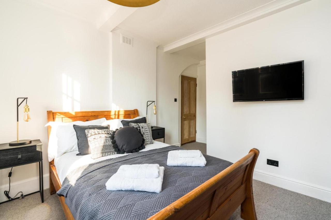 Appartement Stunning 3bd Riverside Flat Communal Roof Terrace *