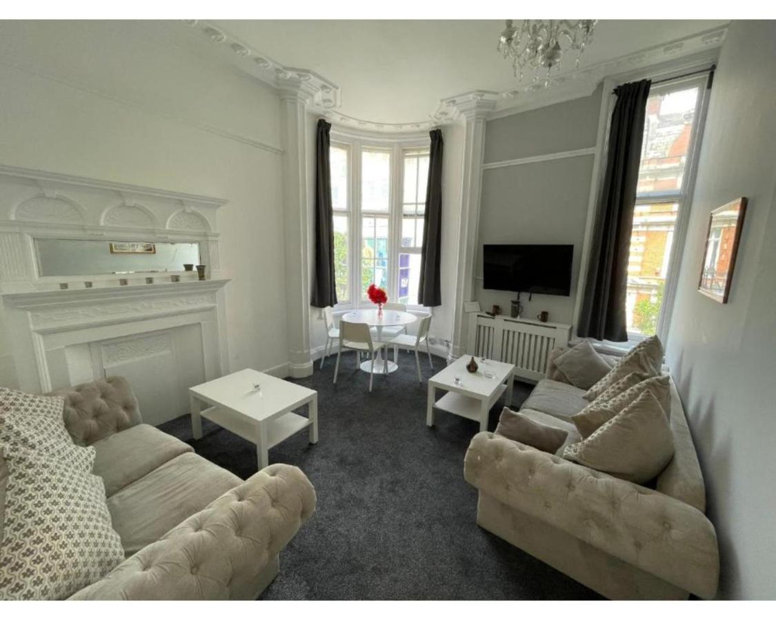 Maysa - Oxford Street Apartamento Londres