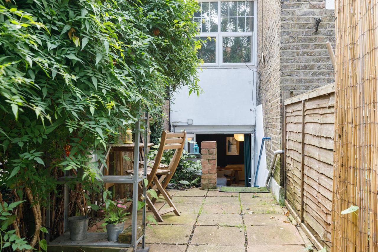 Colourful, 1-bedroom Victorian Flat With Garden Apartment *