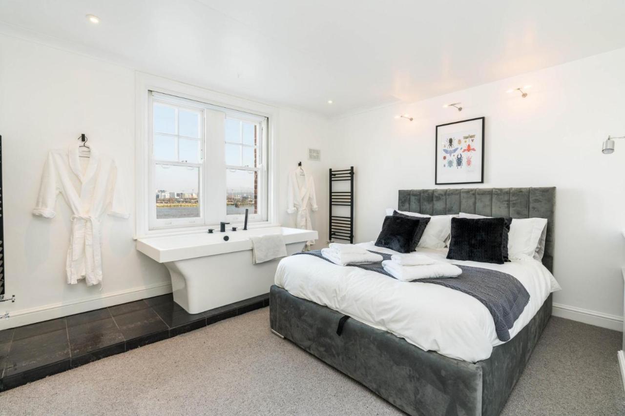 Appartement Stunning 3bd Riverside Flat Communal Roof Terrace *