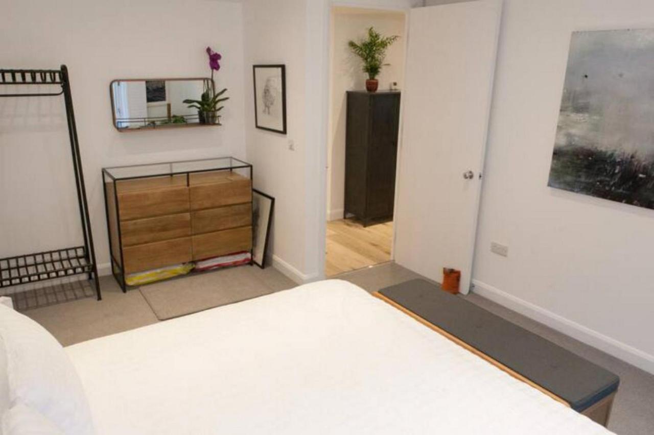 Shoreditch - Immaculate 2 Bedrooms Flat For 6