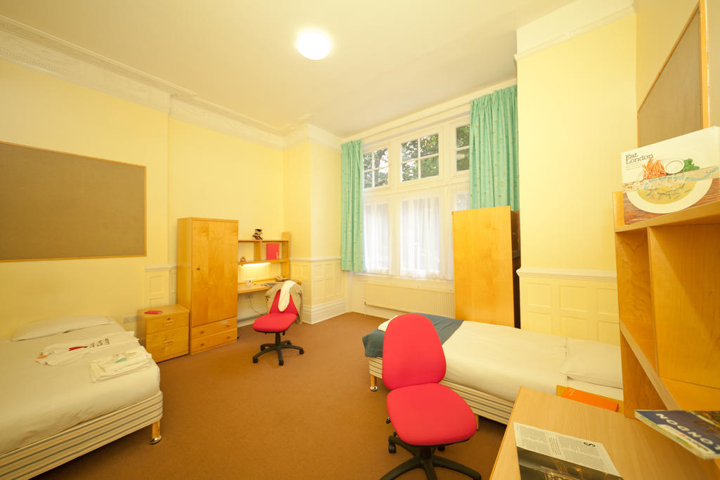 Evelyn Gardens Auberge de jeunesse *
