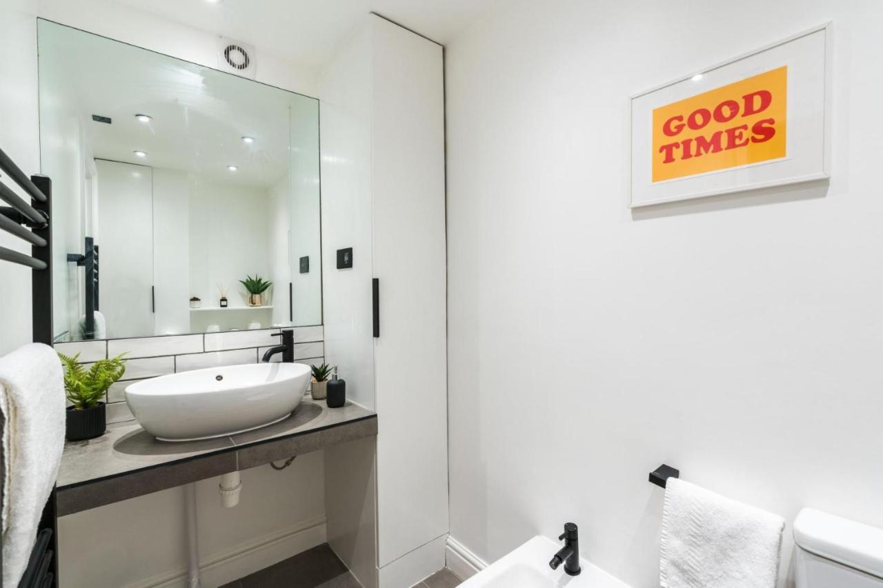 Appartement Stunning 3bd Riverside Flat Communal Roof Terrace *